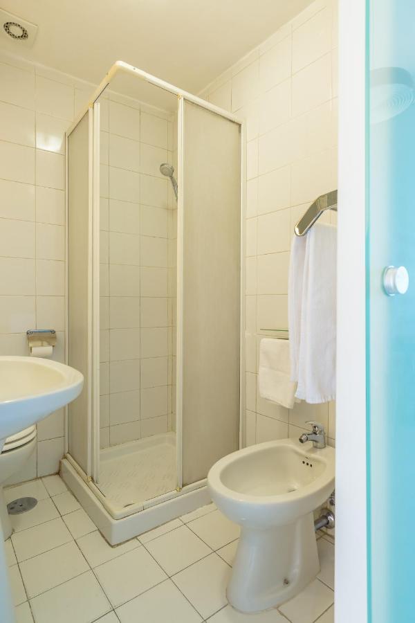 Seaview Apartment In Posillipo By Wonderful Italy Πεσκιέρα ντελ Γκάρντα Εξωτερικό φωτογραφία